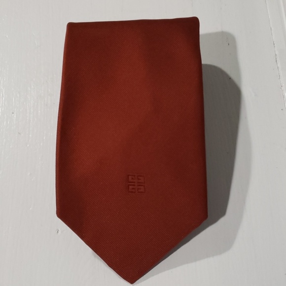 Vintage Givenchy tie - Picture 3 of 3